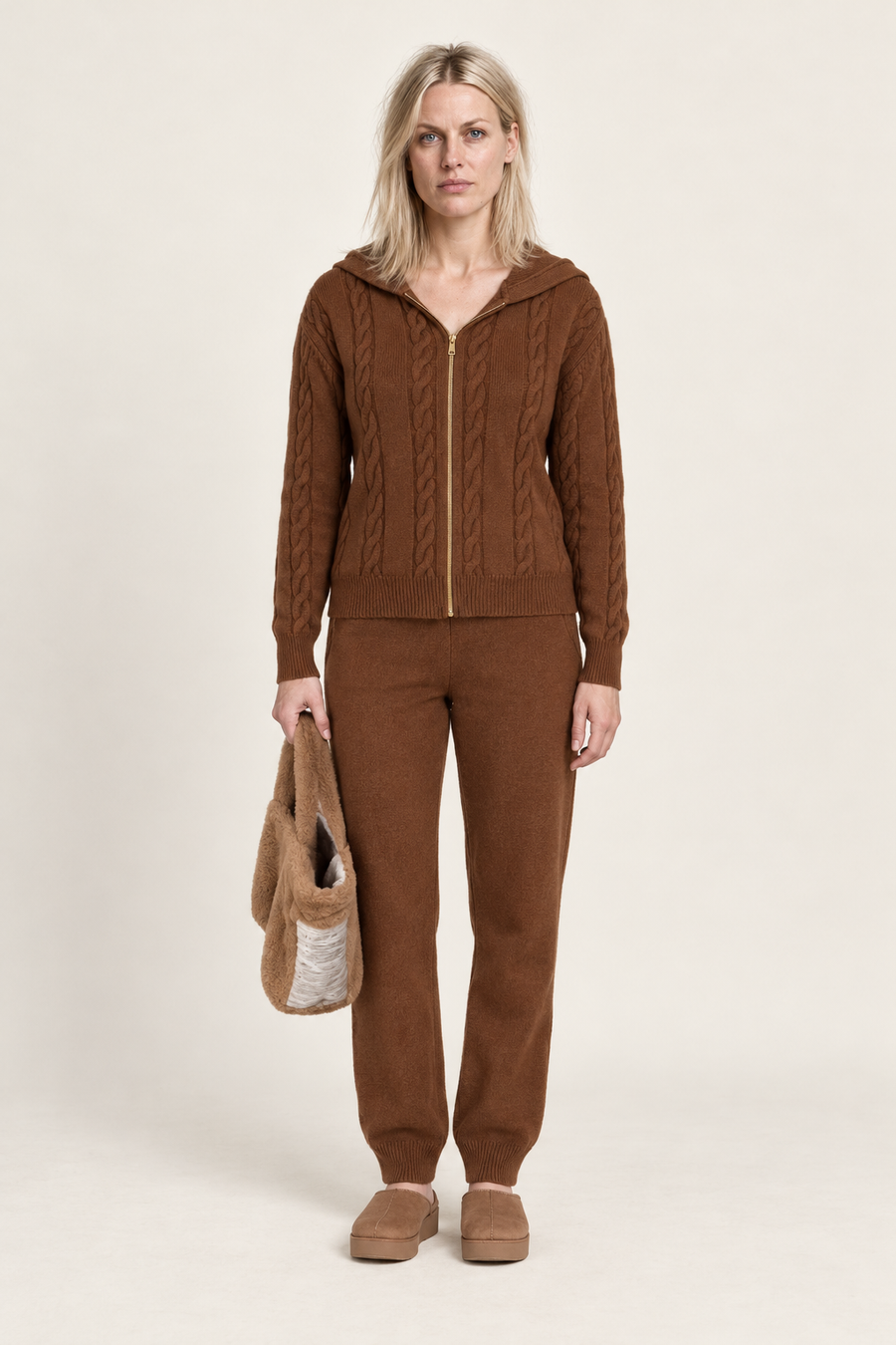 Eiluned | Cable Knit Two-Piece Set