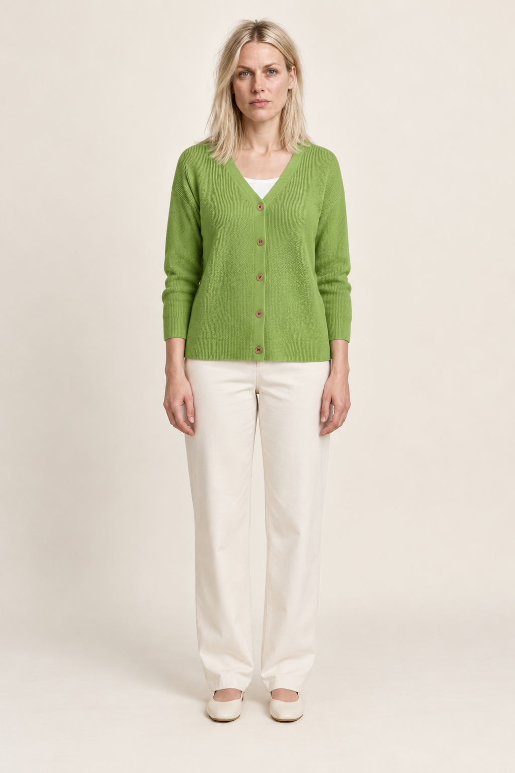 Wena | V-Neck Button-Front Cardigan