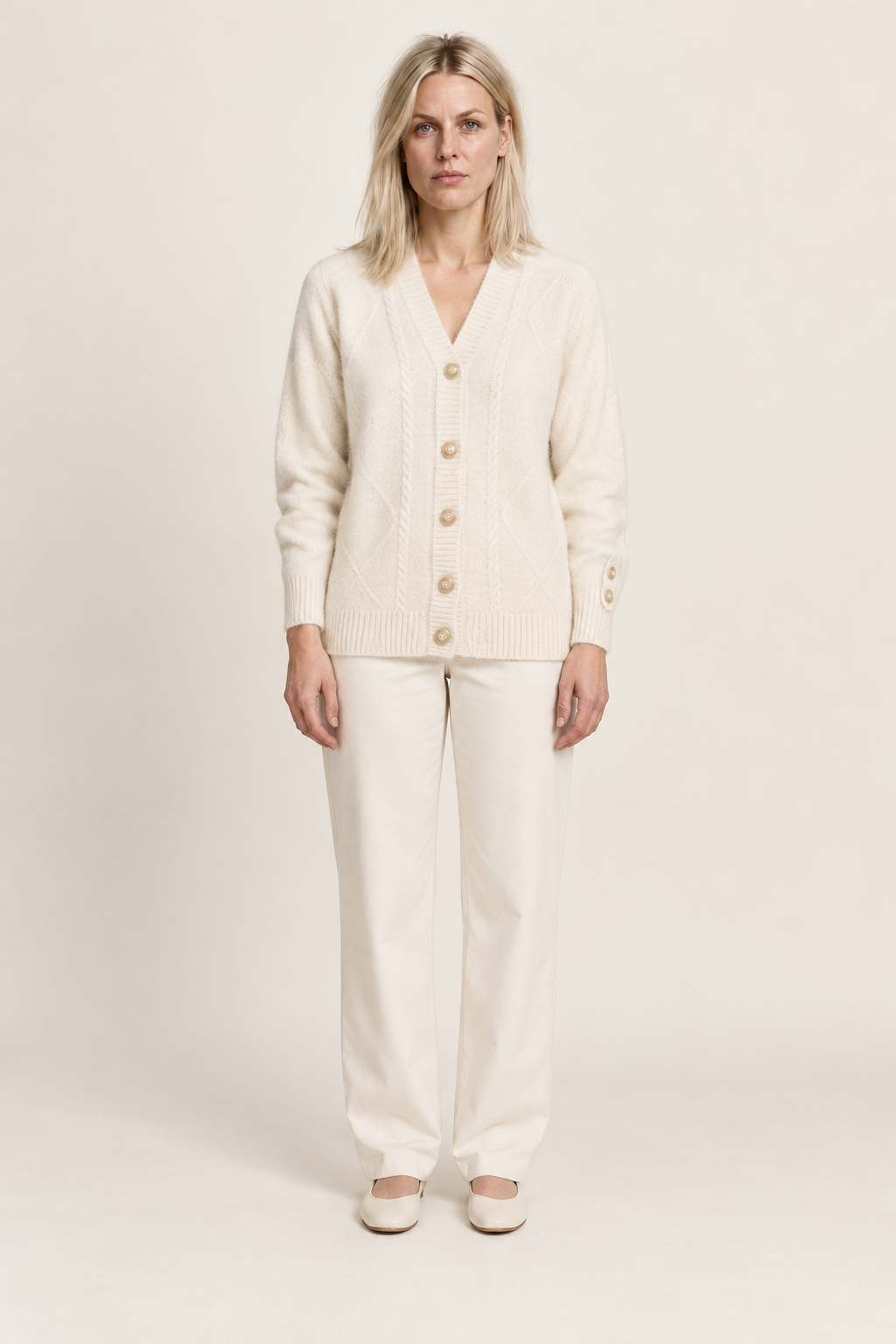 Solveig | Wool Knit V-Neck Button Cardigan
