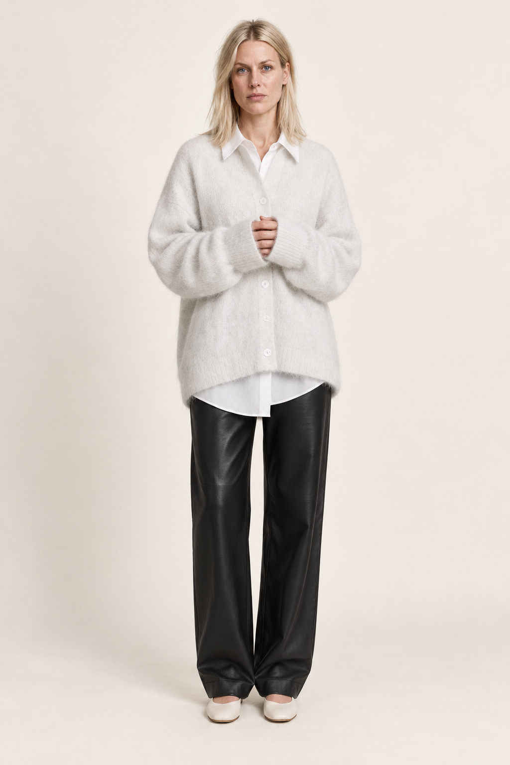 Lucerinna | Fuzzy V-Neck Cardigan