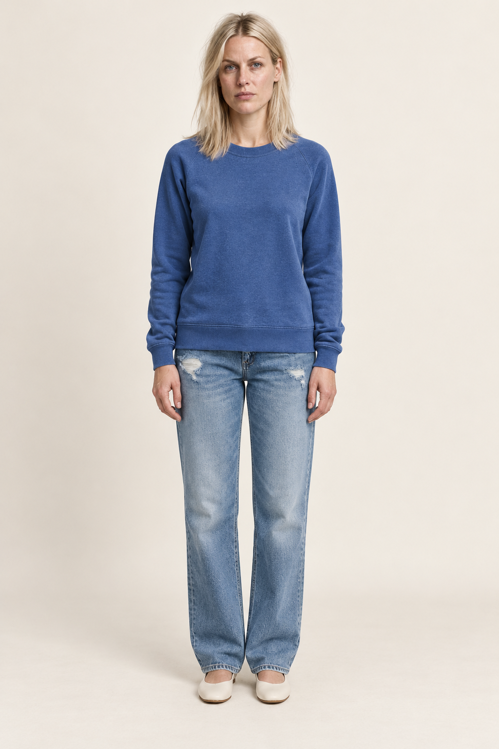 Perpetua | Raglan Crew Neck Sweatshirt