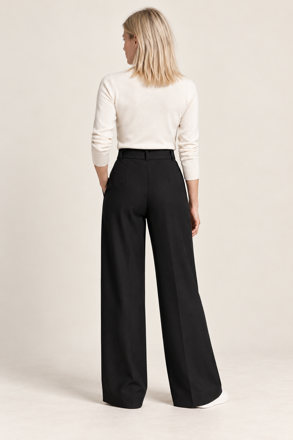 Pernilla | High-Waisted Pleated Wide-Leg Trousers