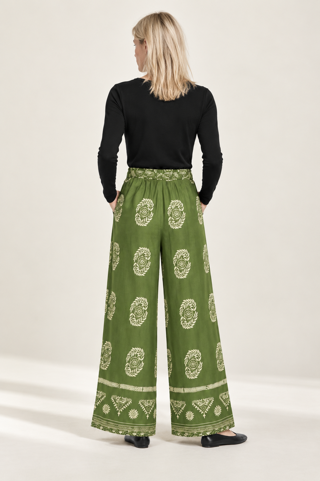 Silje | Floral Border-Print Tie-Waist Wide-Leg Pants