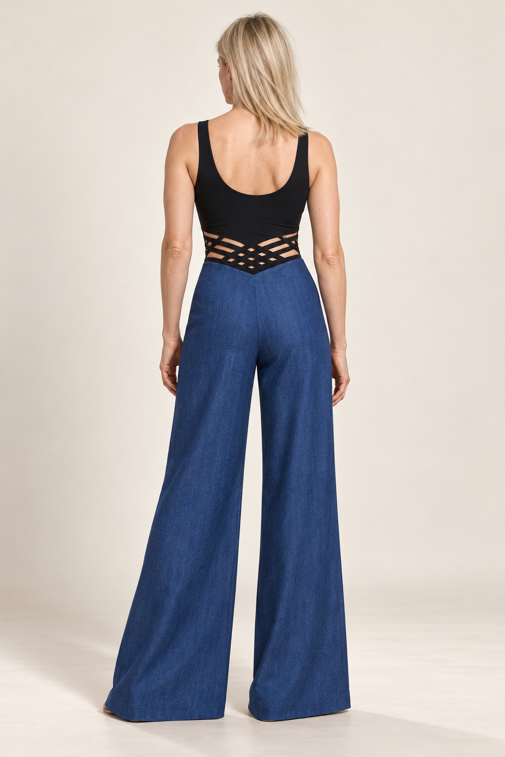 Sigrun | Lattice V-Waist High-Waisted Wide-Leg Trousers
