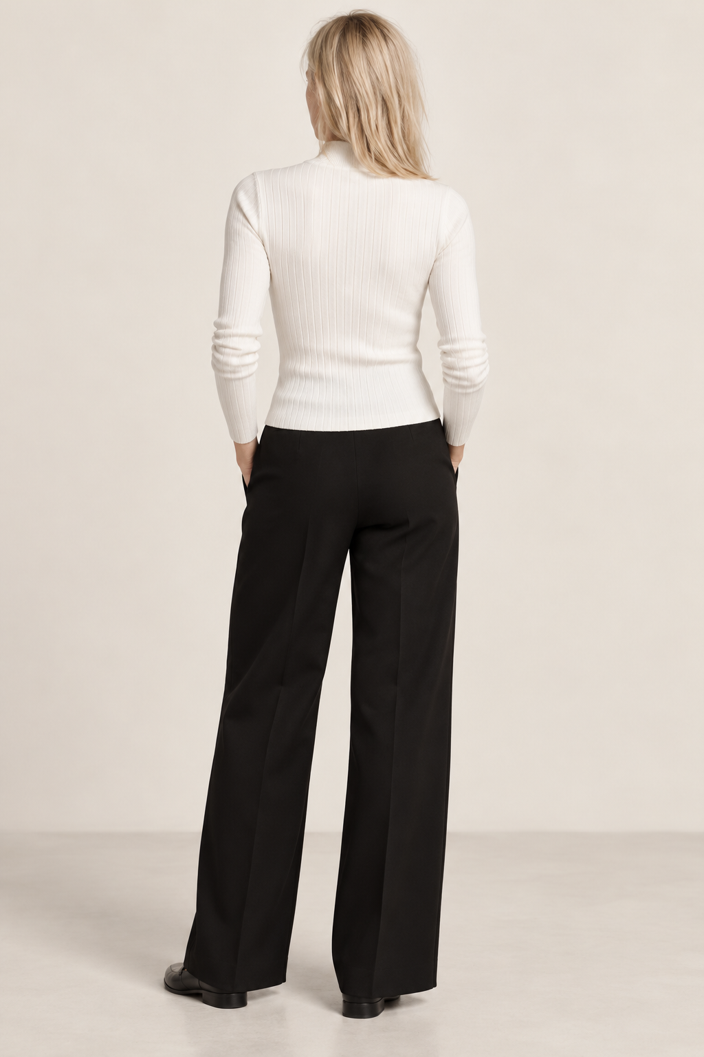 Gretchen | Slim-Fit Mock Neck Knit Top