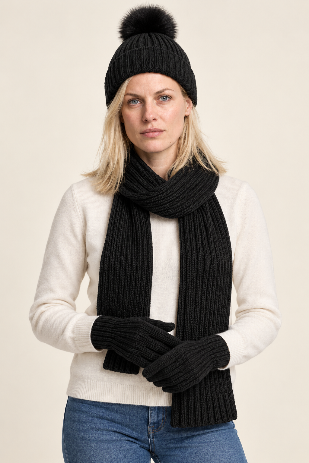 Annelies | Ribbed Pom-Pom Beanie Scarf and Gloves Set