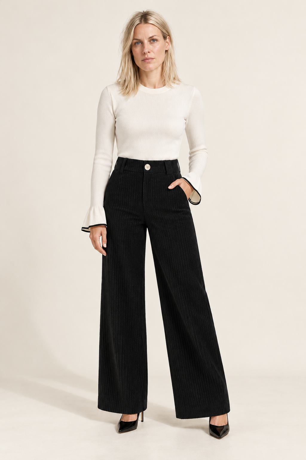 Parisa | High-Waisted Wide-Rib Corduroy Wide-Leg Trousers