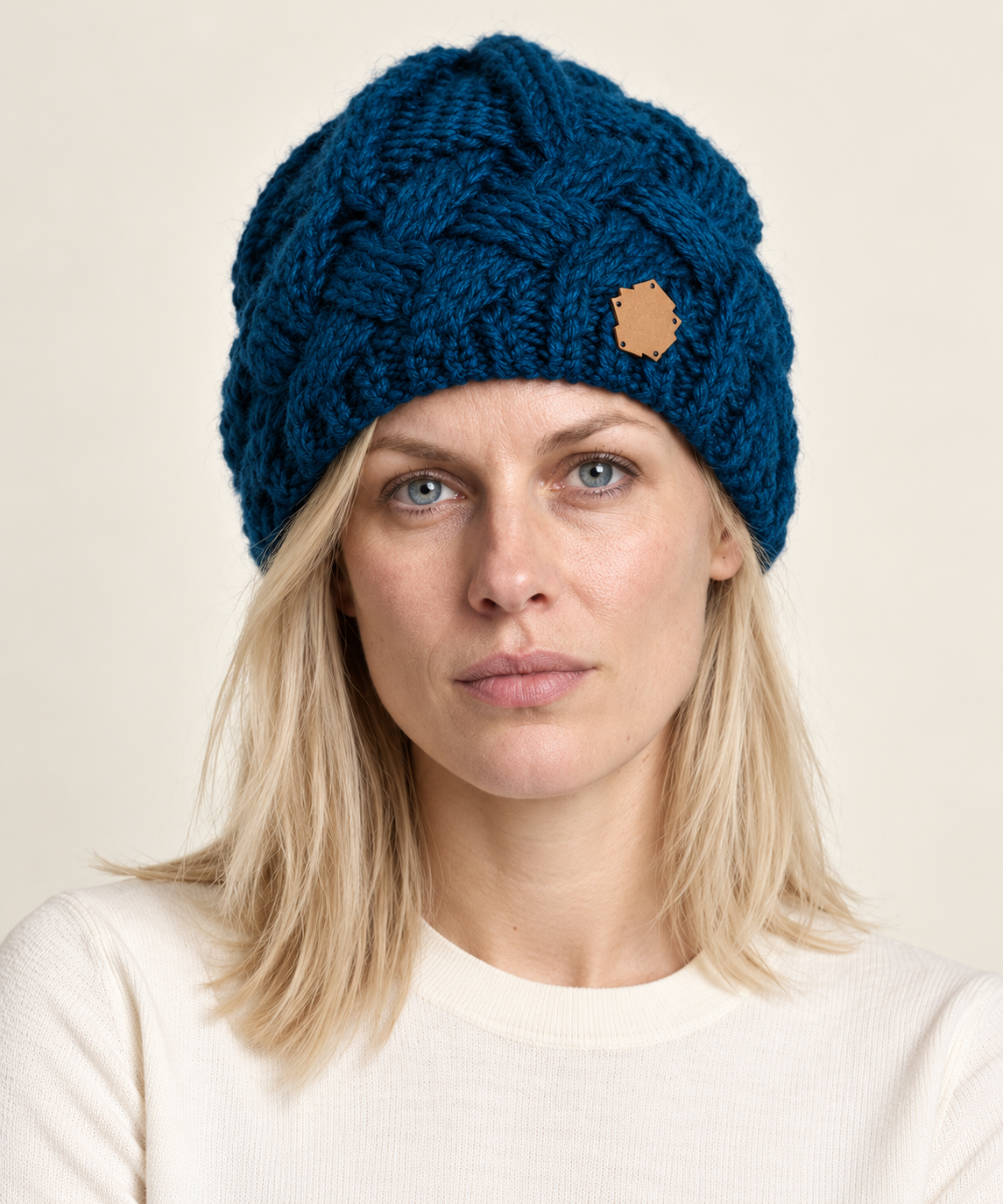 Antonella | Chunky Woven Cable-Knit Beanie