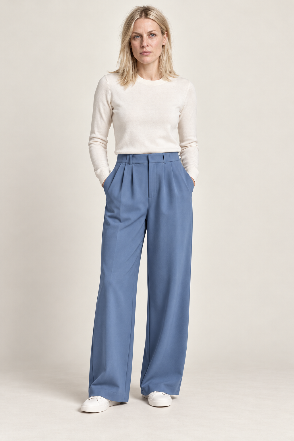 Riikka | High-Waisted Front-Pleat Wide-Leg Trousers