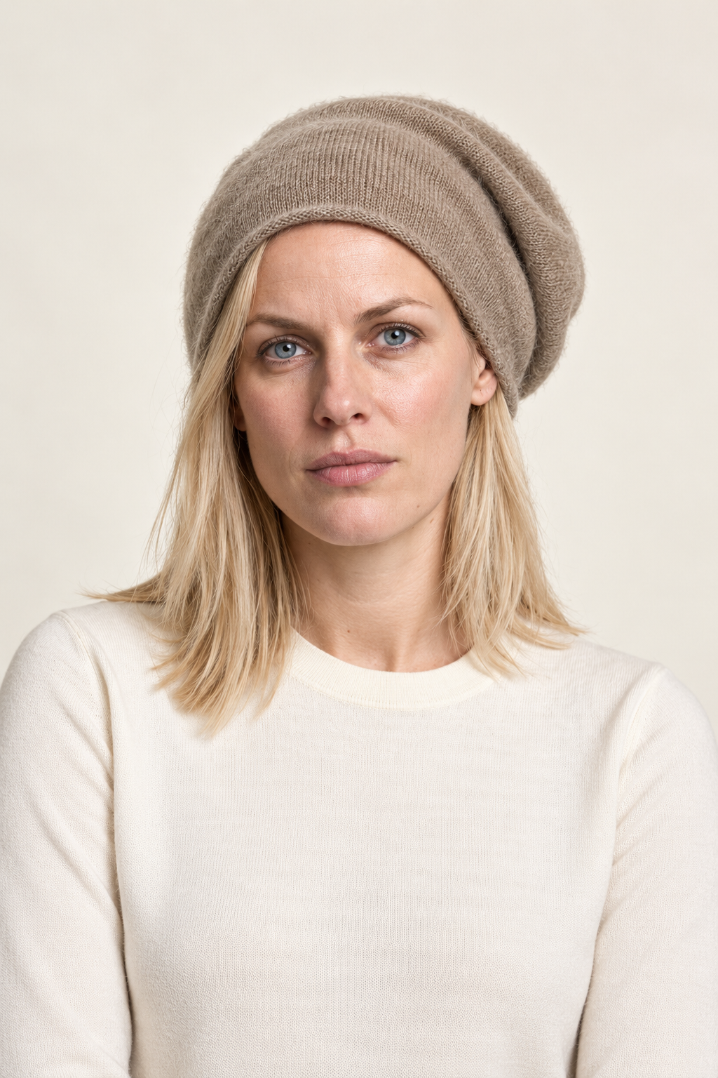 Antje | Slouchy Brushed-Knit Beanie