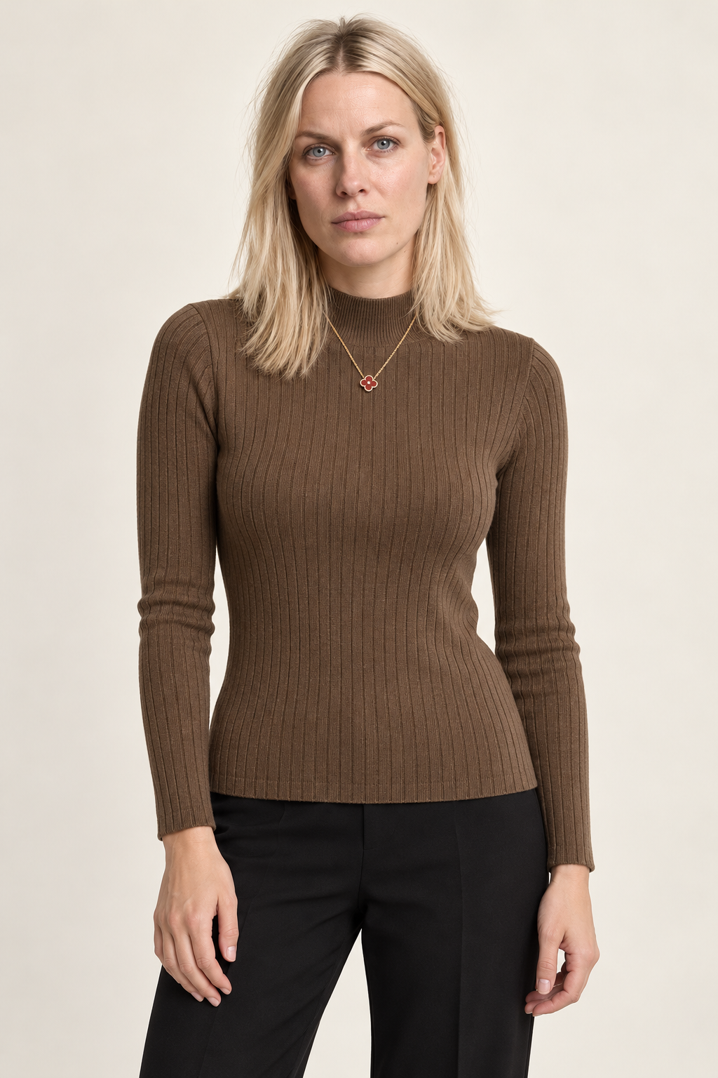 Gretchen | Slim-Fit Mock Neck Knit Top