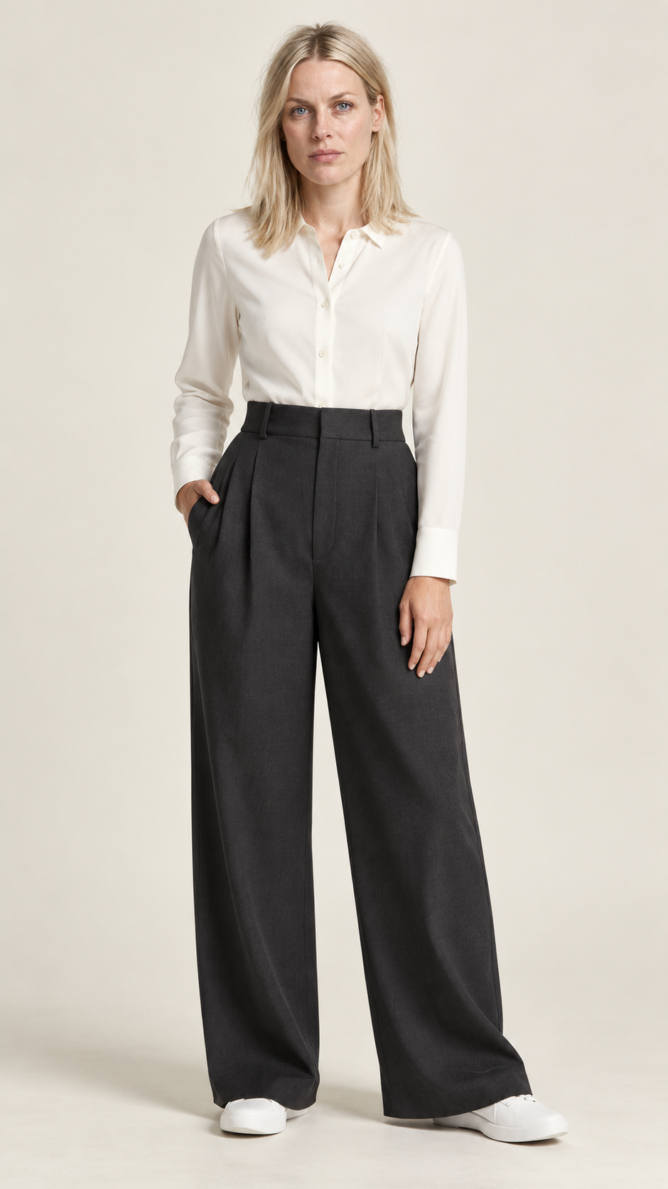 Riikka | High-Waisted Front-Pleat Wide-Leg Trousers