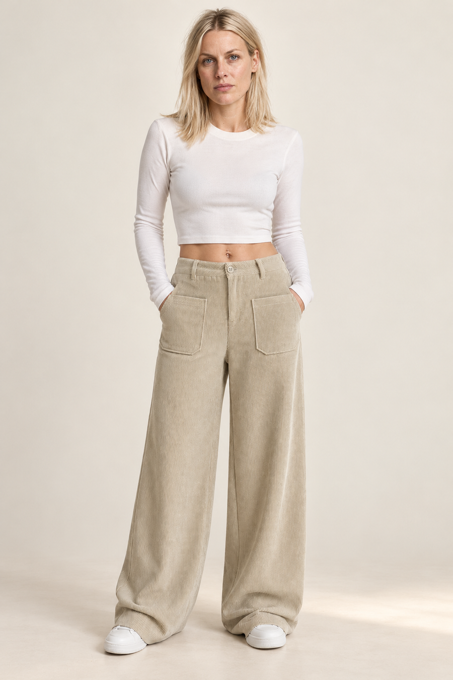 Neve | Patch-Pocket Wide-Leg Corduroy Trousers