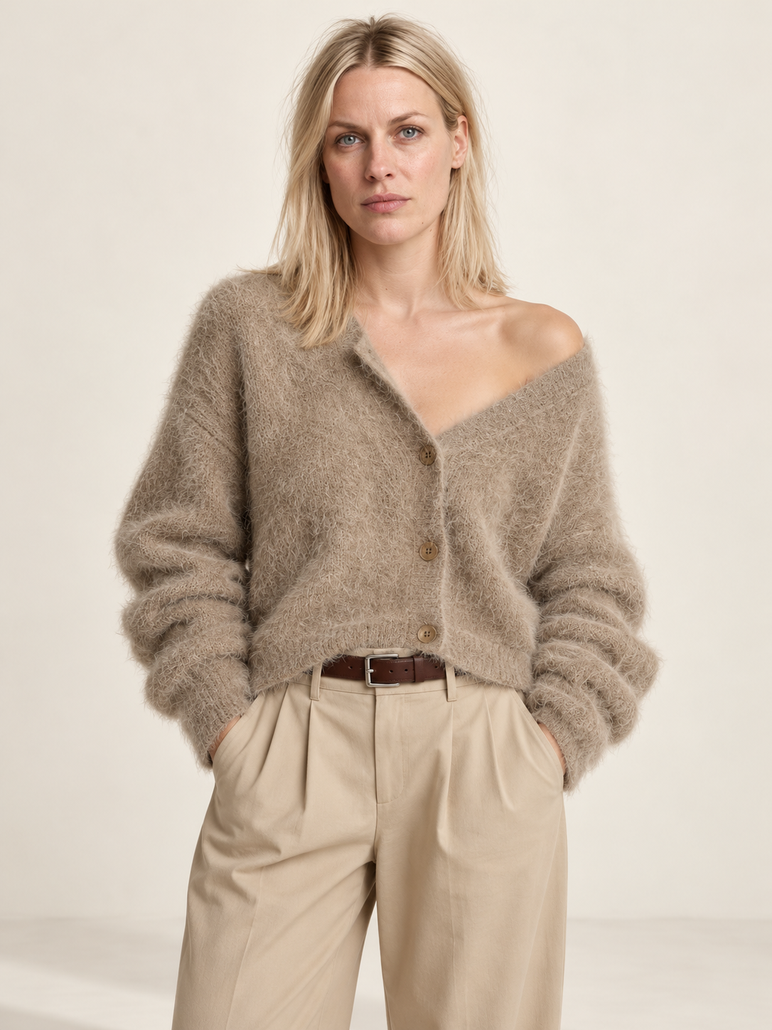 Isolde | Fuzzy Cropped Button Cardigan