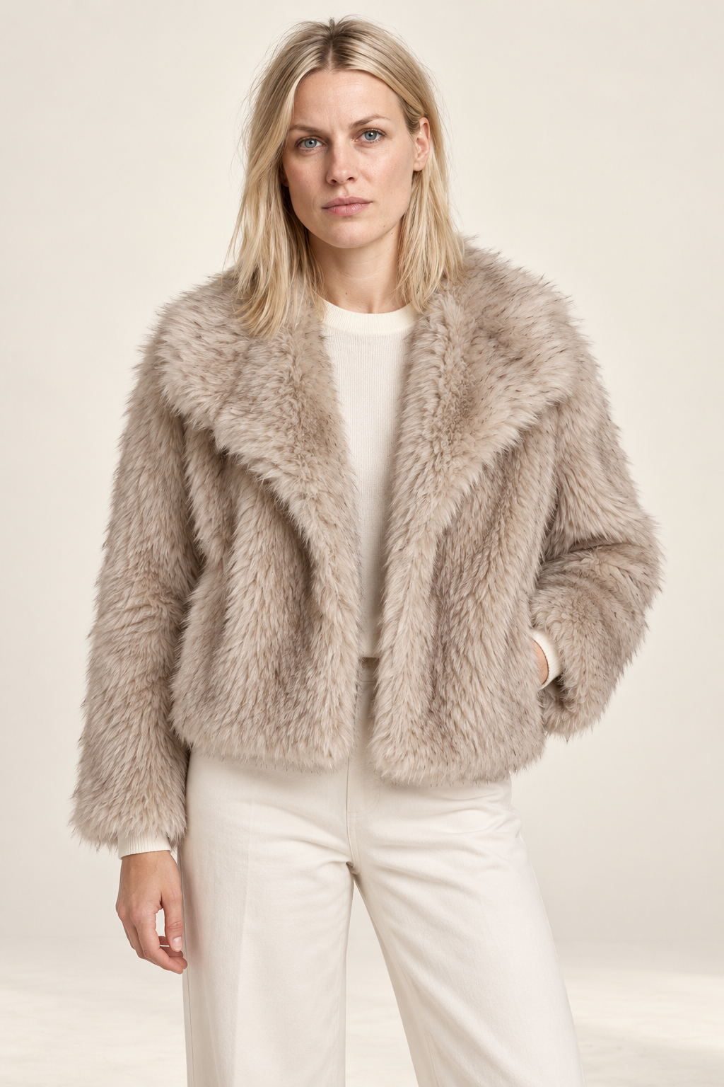 Faustina | Plush Wide-Lapel Open-Front Cropped Jacket