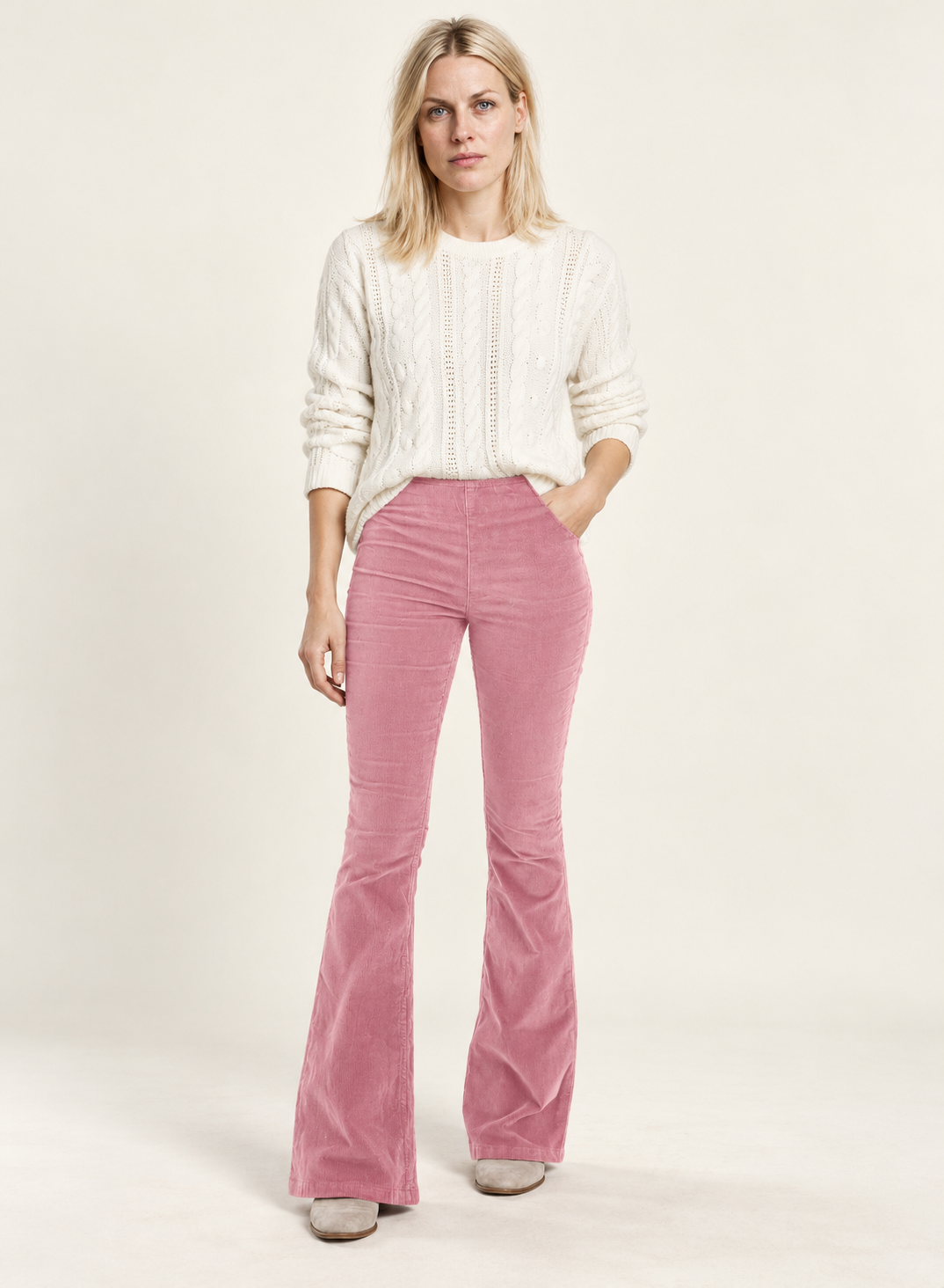Ninon | High-Waisted Pull-On Corduroy Flare Pants