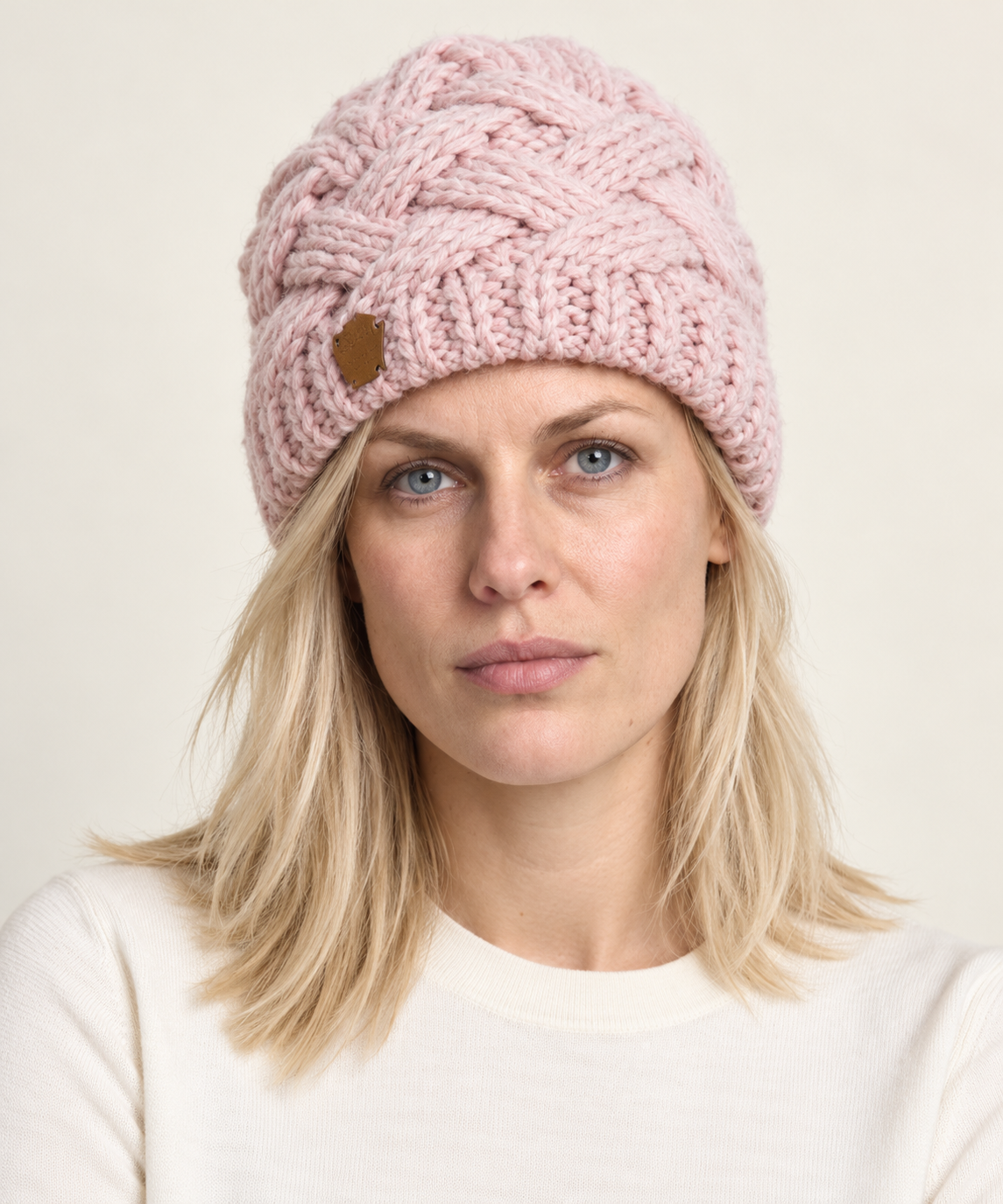 Antonella | Chunky Woven Cable-Knit Beanie
