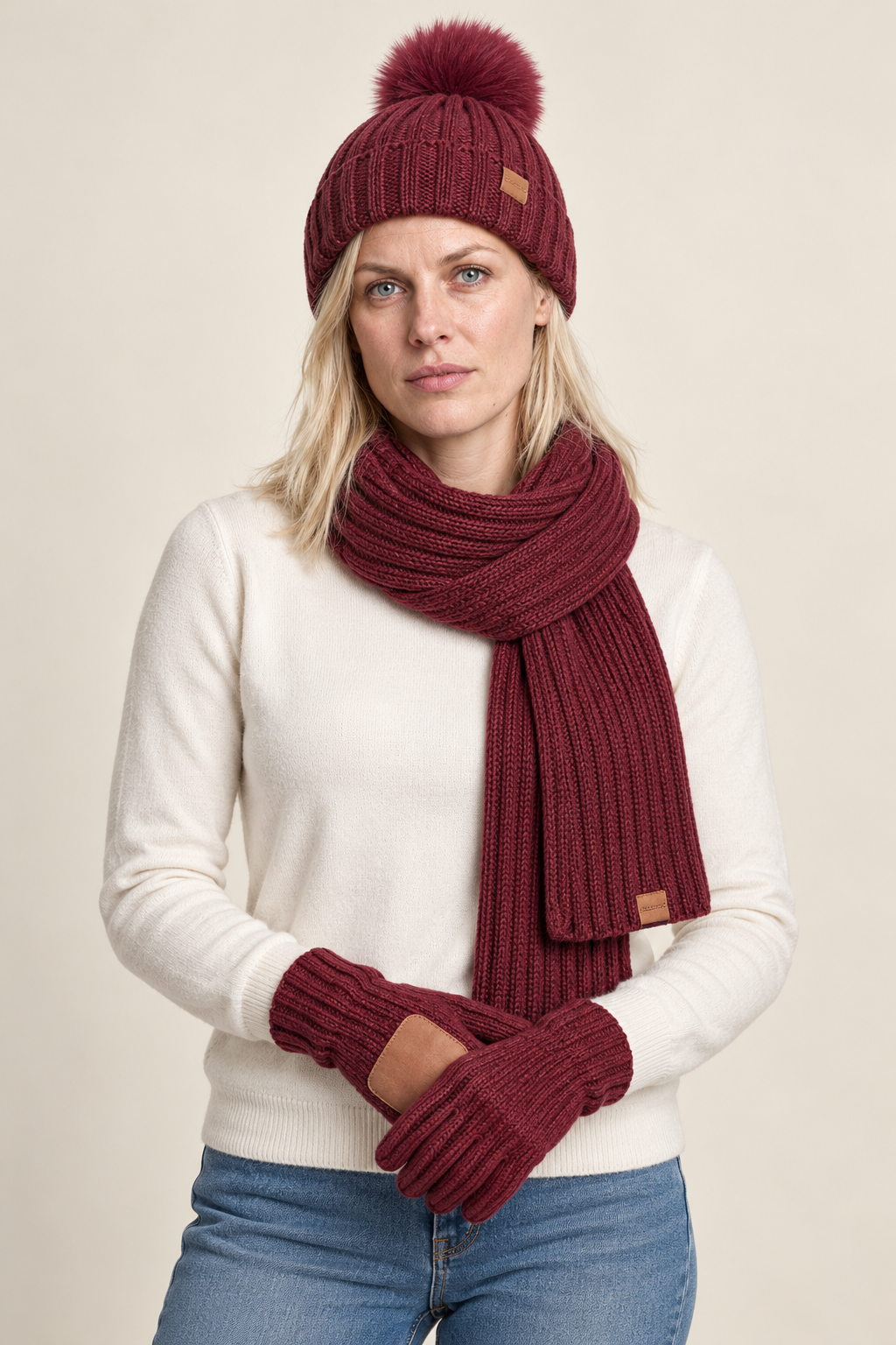 Annelies | Ribbed Pom-Pom Beanie Scarf and Gloves Set