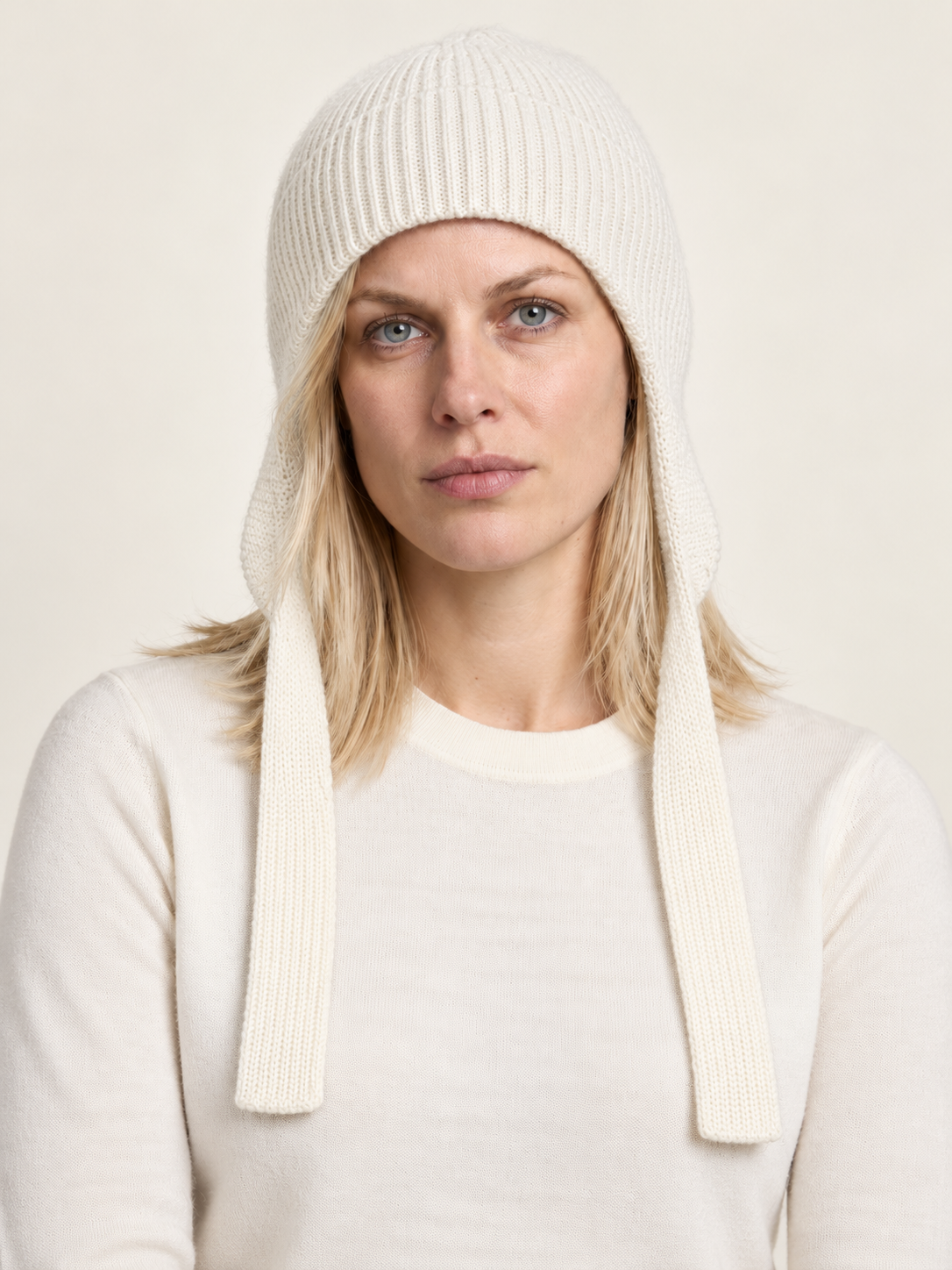 Ariadne | Ribbed Knit Tie-Up Earflap Hat