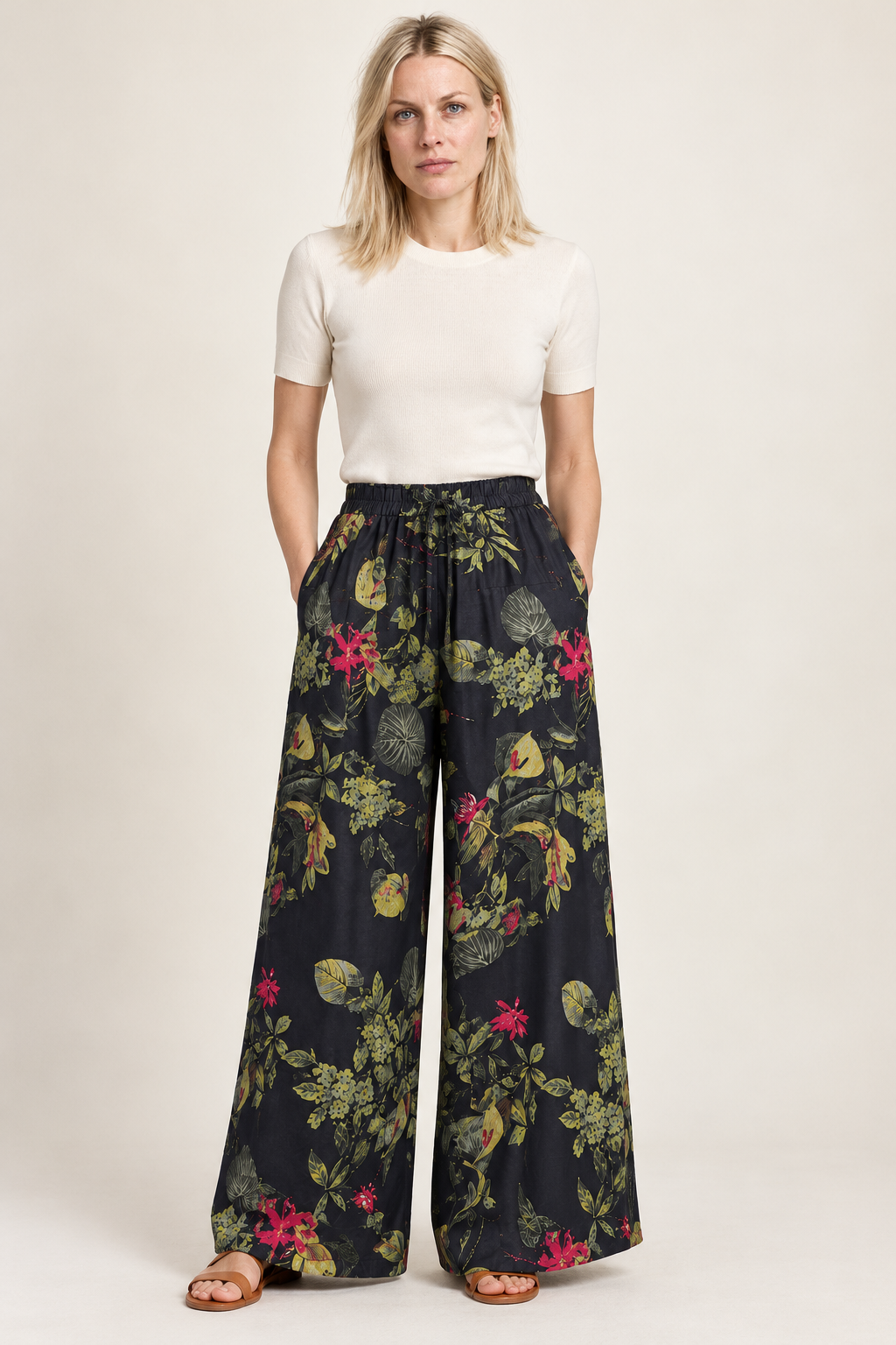 Romane | Floral-Print Drawstring Wide-Leg Trousers