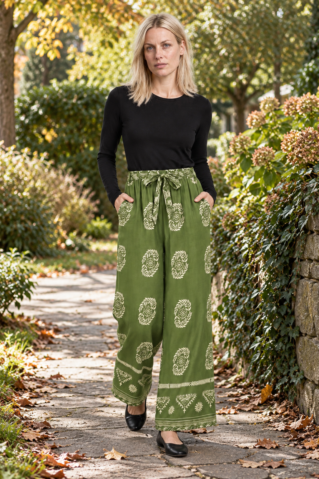 Silje | Floral Border-Print Tie-Waist Wide-Leg Pants