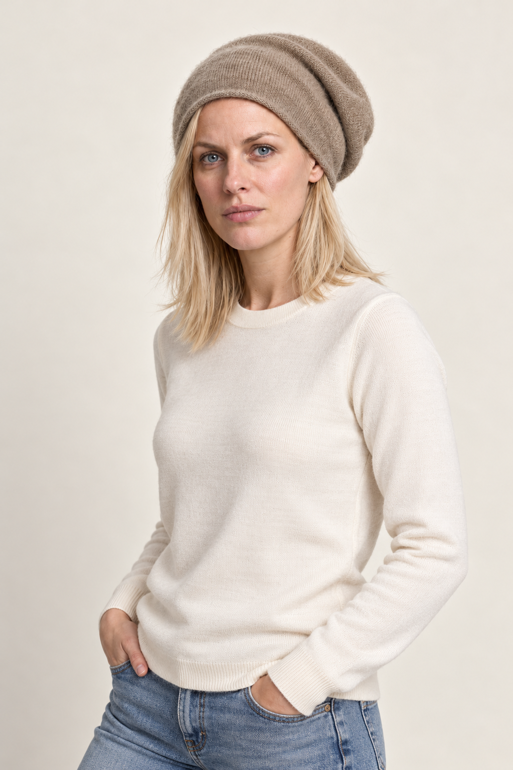 Antje | Slouchy Brushed-Knit Beanie