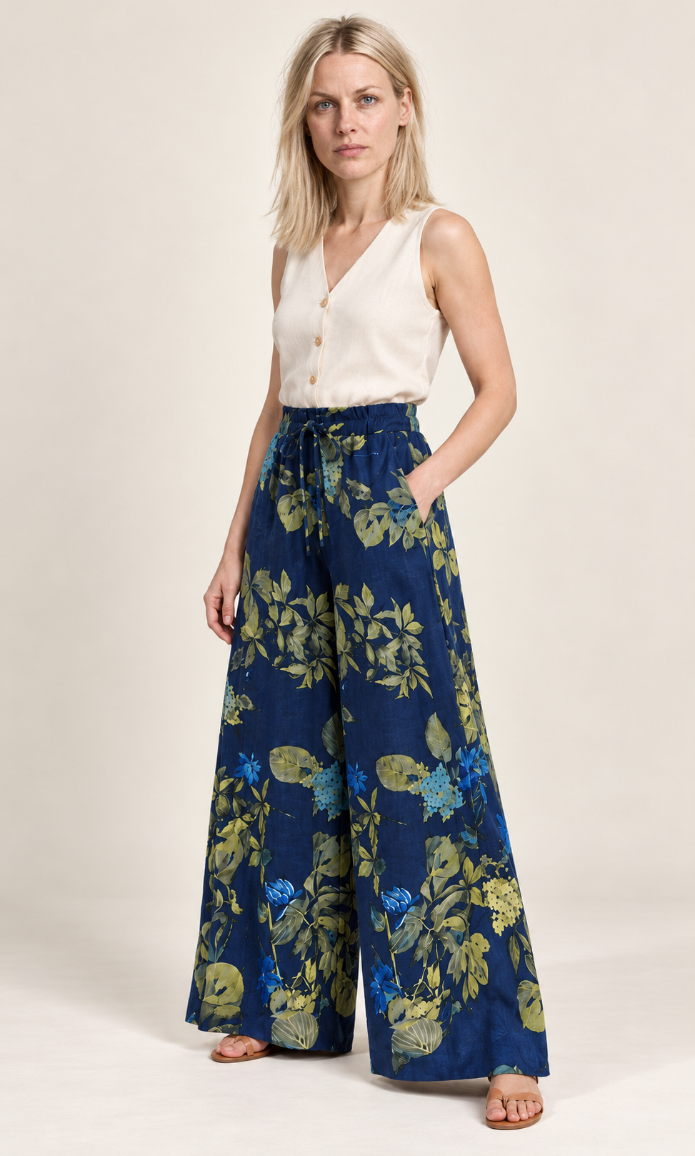 Romane | Floral-Print Drawstring Wide-Leg Trousers