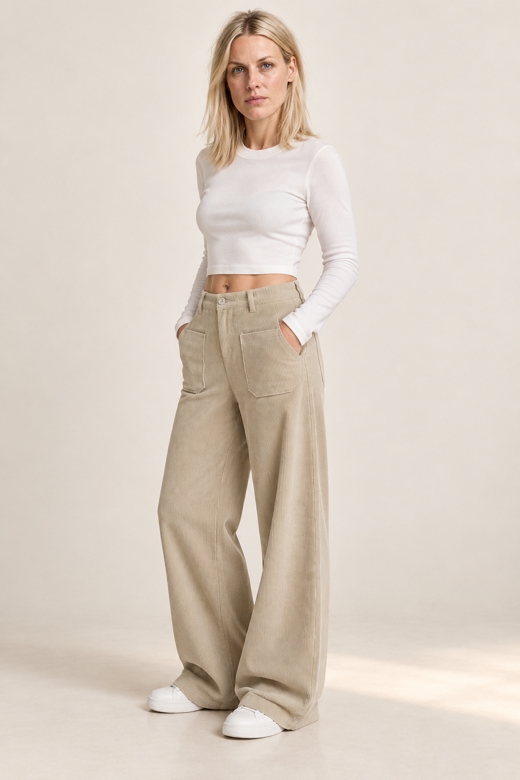 Neve | Patch-Pocket Wide-Leg Corduroy Trousers