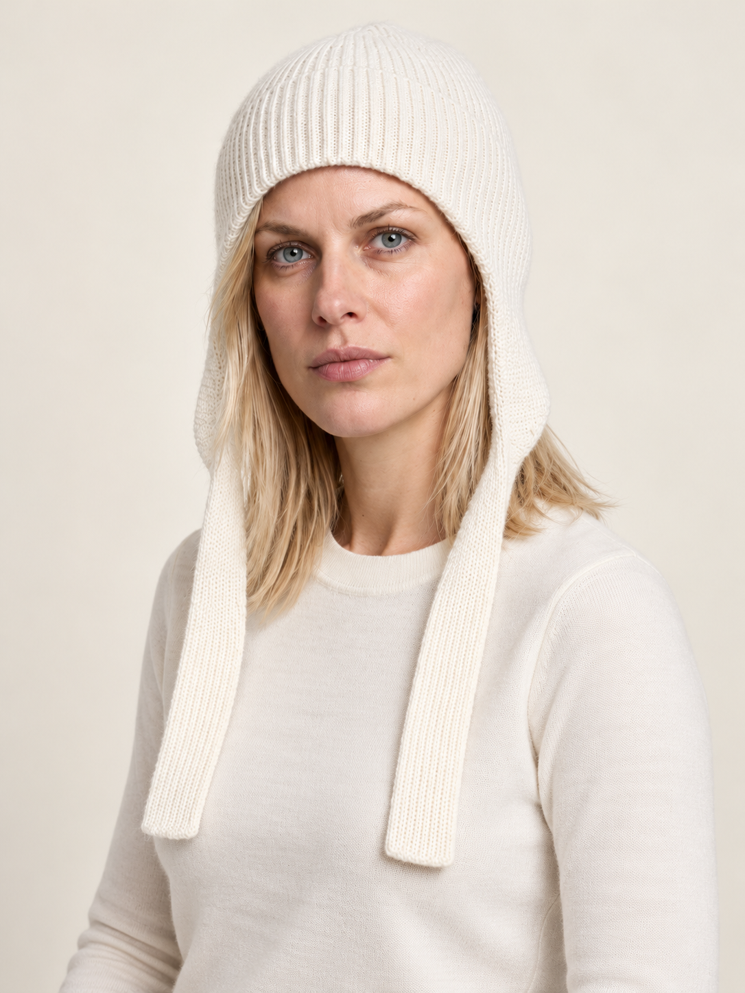 Ariadne | Ribbed Knit Tie-Up Earflap Hat